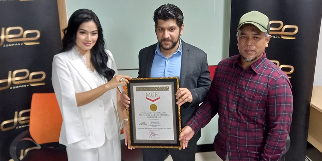 Success in Reaching One Million Viewers During the Pandemic, 'MAKMUM 2' Receives Award from the Indonesian Record Museum