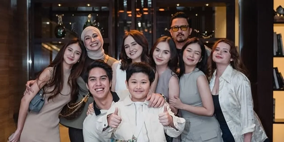 Syifa Hadju Engaged, Deswita Maharani Says El Rumi Proves His Seriousness