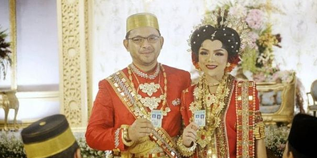 Tajir Melintir, Tutut Soeharto Gives 5 Motorcycles as Doorprizes for the Wedding Committee of Danny Rukmana, Former Husband of Lulu Tobing
