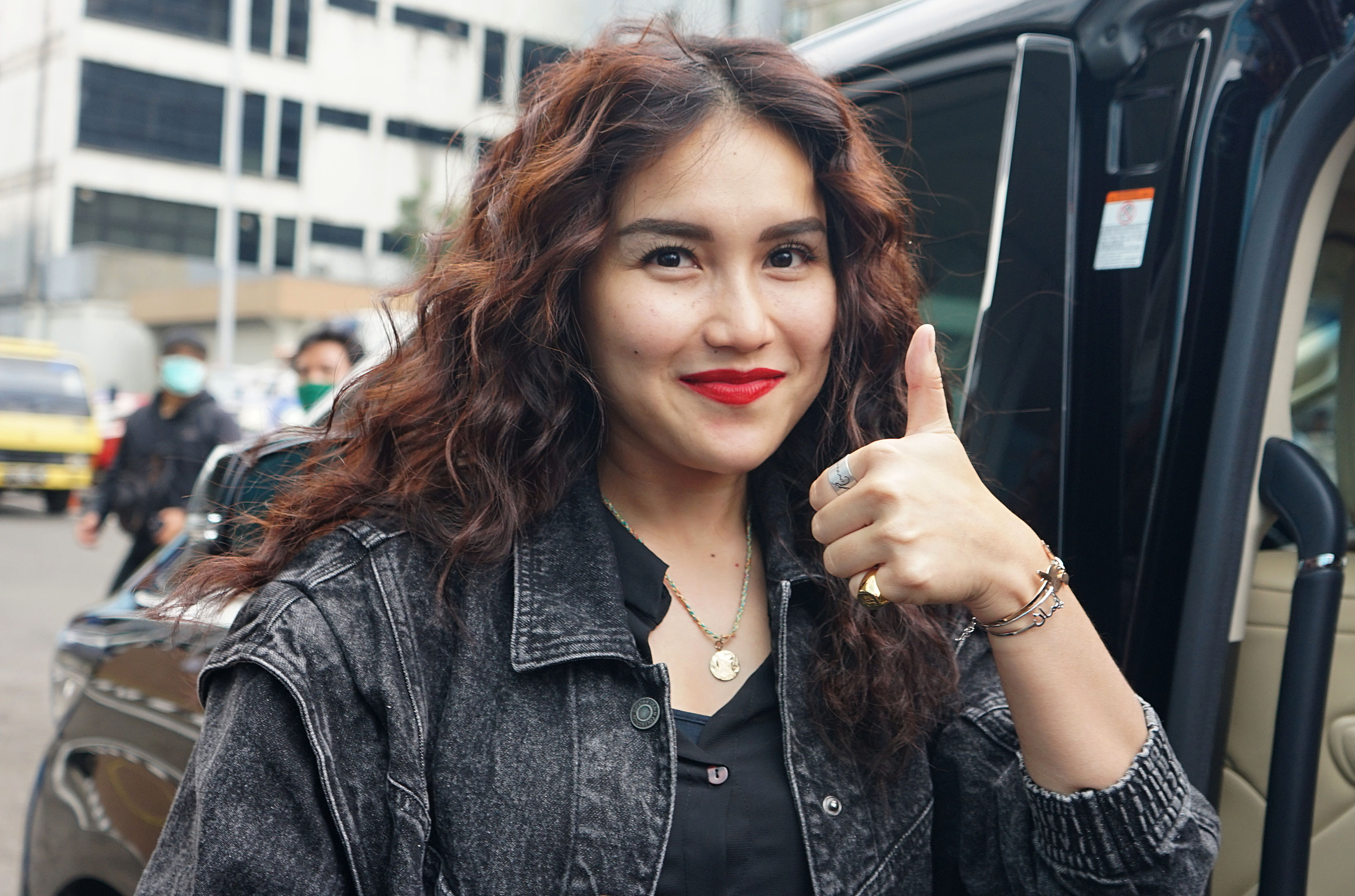 Appearing with a New Atmosphere, This is the Reason Ayu Ting Ting Changed Her Hairstyle