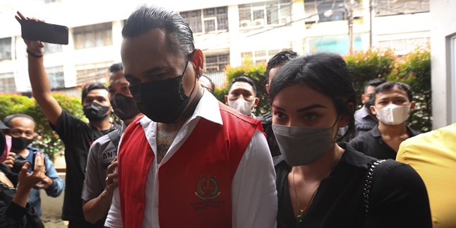 Accompany Jerinx in the Verdict Hearing, Nora Alexandra: Mental Strength is Needed