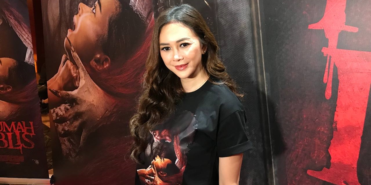 Involved in the Film 'RUMAH IBLIS', Aura Kasih Reveals Scary Filming Location