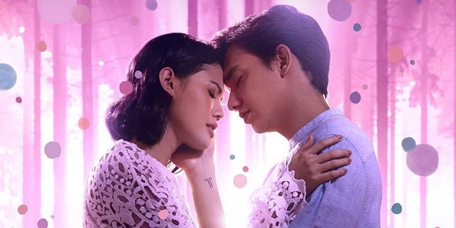 Forced to be Lovers in 'AKHIRAT: A LOVE STORY', Adipati Dolken and Della Dartyan Admit Feeling Ticklish