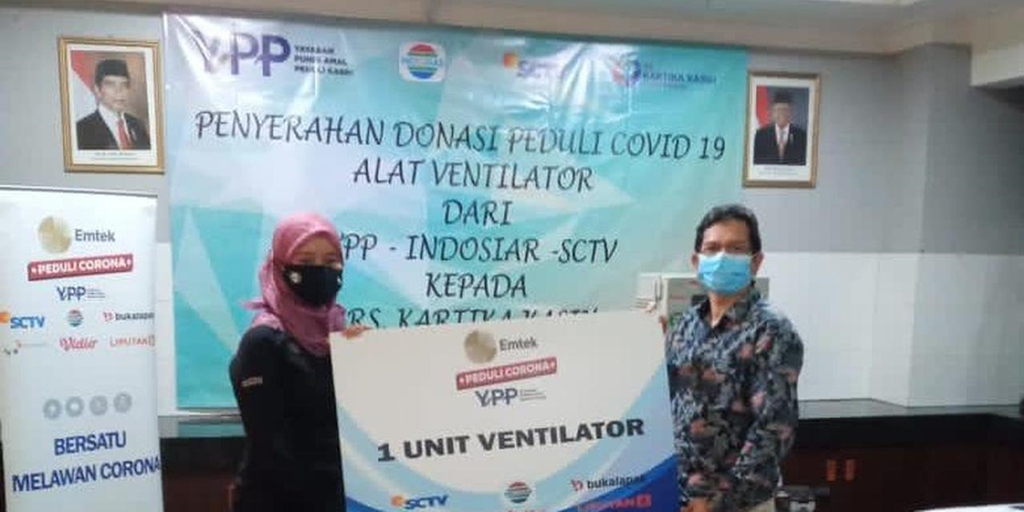 Continue to Provide Assistance, Now EMTEK Cares for Corona Distributes Ventilators to Hospitals in Sukabumi