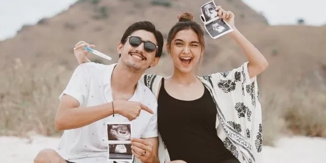 First Wedding Anniversary, Syafira Hadad Receives the Gift of a Baby!