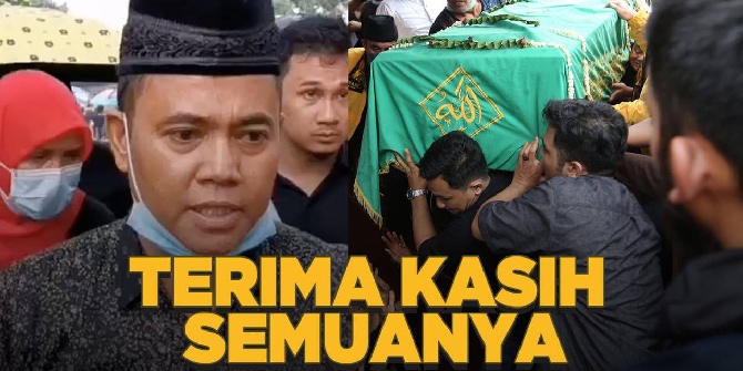 Expression of Ayah Bibi Andriansyah After Burying His Son and Vanessa Angel