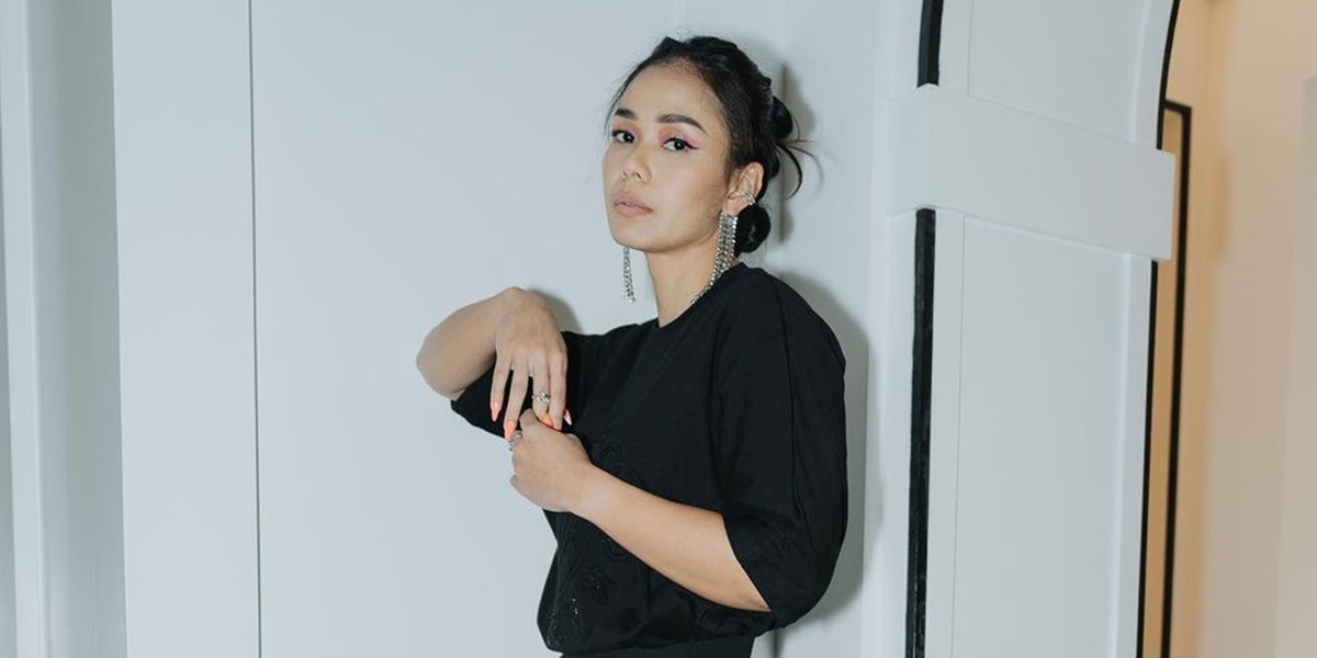 After Winning at the Asian Academy of Creative Arts 2018, Adinia Wirasti Receives Offers to Star in Foreign Films