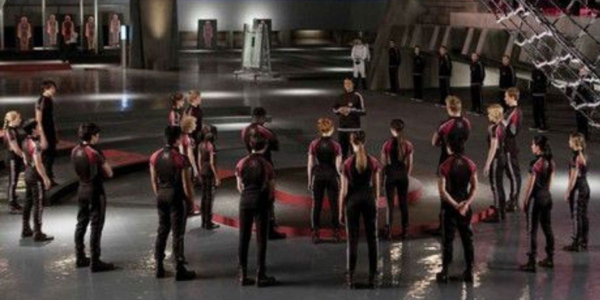 Order to Watch the 'THE HUNGER GAMES' Series So You Don't Get Confused!