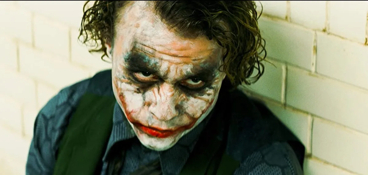 Christian Bale dan Heath Ledger (Credit: imdb.com/The Dark Knight)
