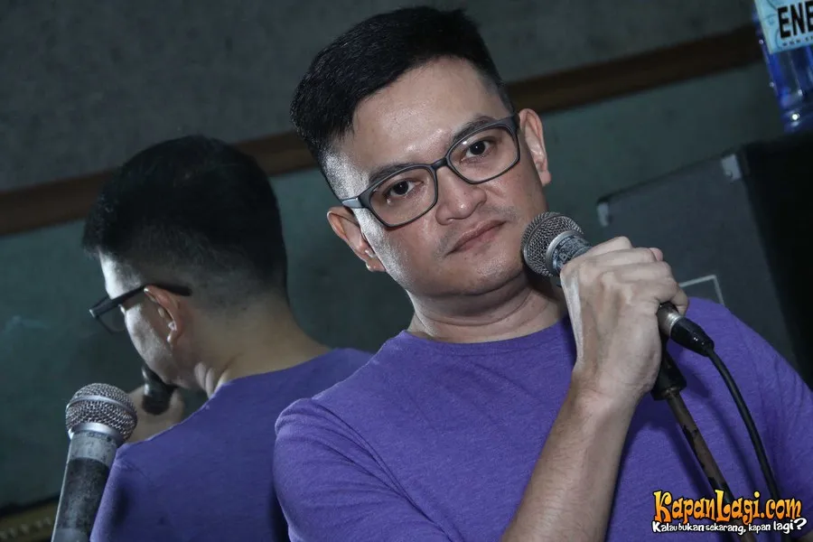 Hedi Yunus adalah sahabat dekat Ricky Jo