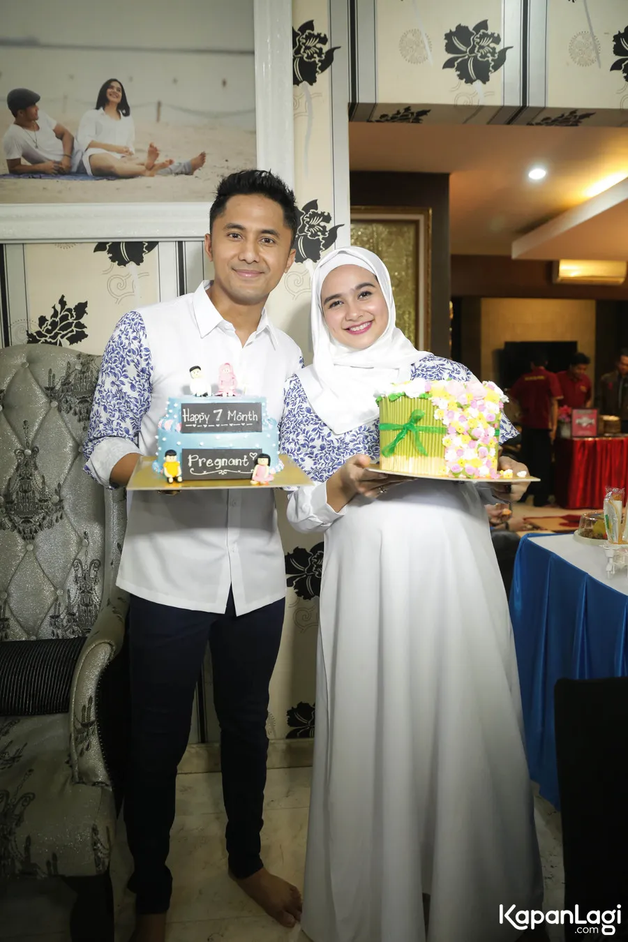 Sonya Fatmala dan Hengky Kurniawan sempat jalan-jalan ke Hong Kong. ŠKapanLagi.com/Budy Santoso