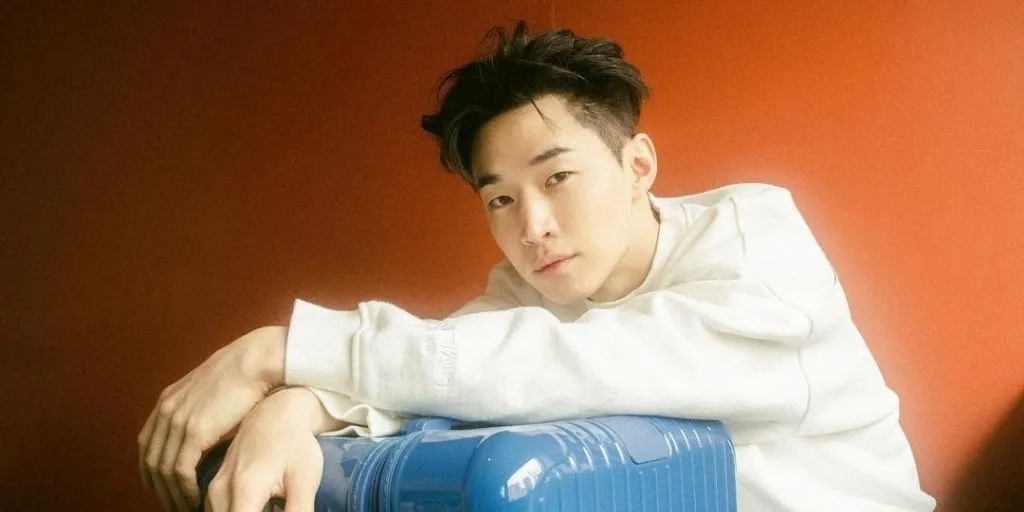 Henry - Radio dan Terjemahan
