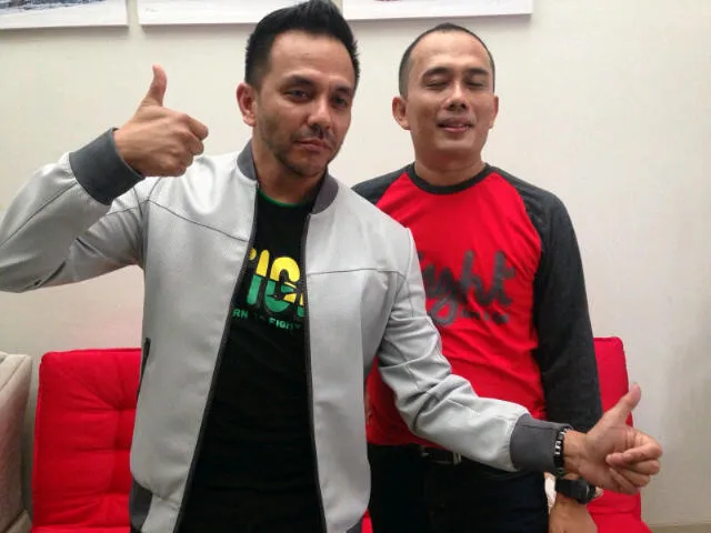 Zul 2By2 jauh-jauh datang ke Indonesia untuk melihat Hengky Hepon © Kapanlagi.com®/Sahal Fadhli