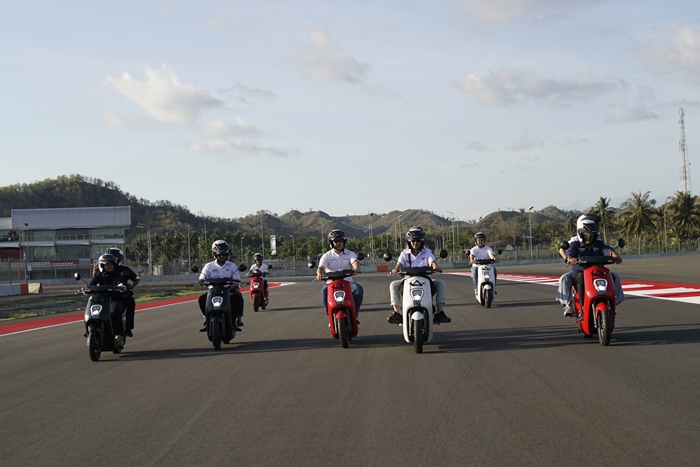 Honda EM1 e: at Mandalika Circuit. (c) Astra Honda Motor