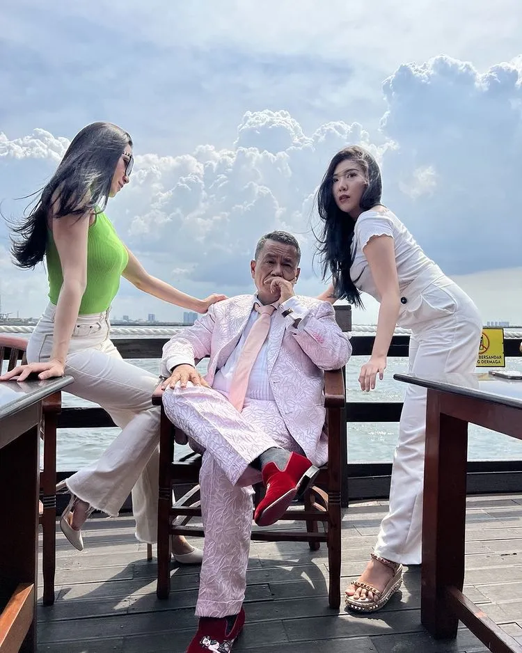 instagram.com/hotmanparisofficial