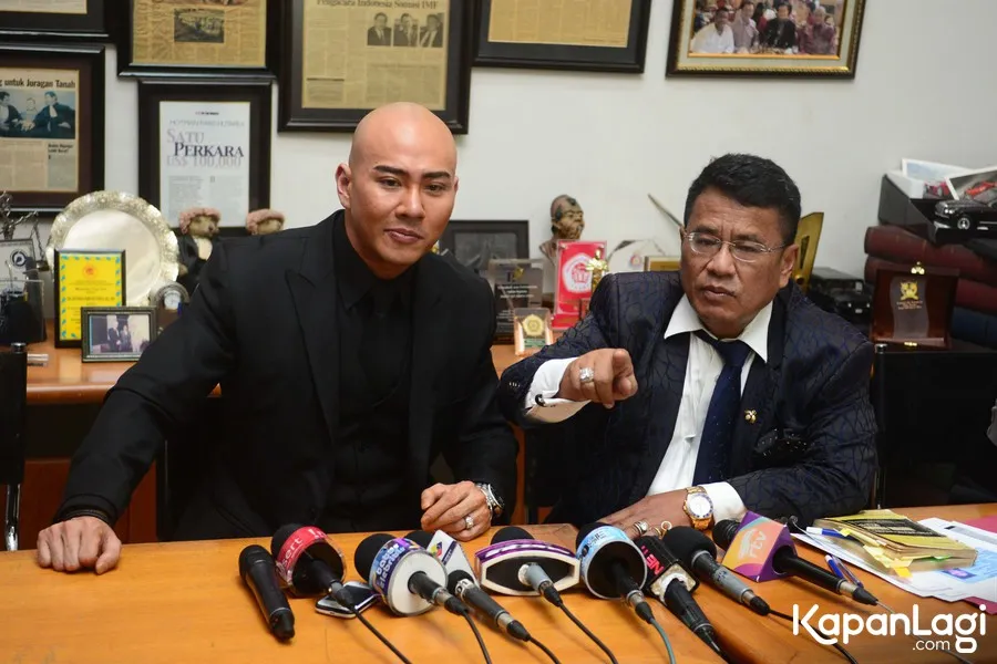 Hotman & Deddy kompak akan bayari tes DNA Kiswinar/©KapanLagi.com®/Bayu Herdianto