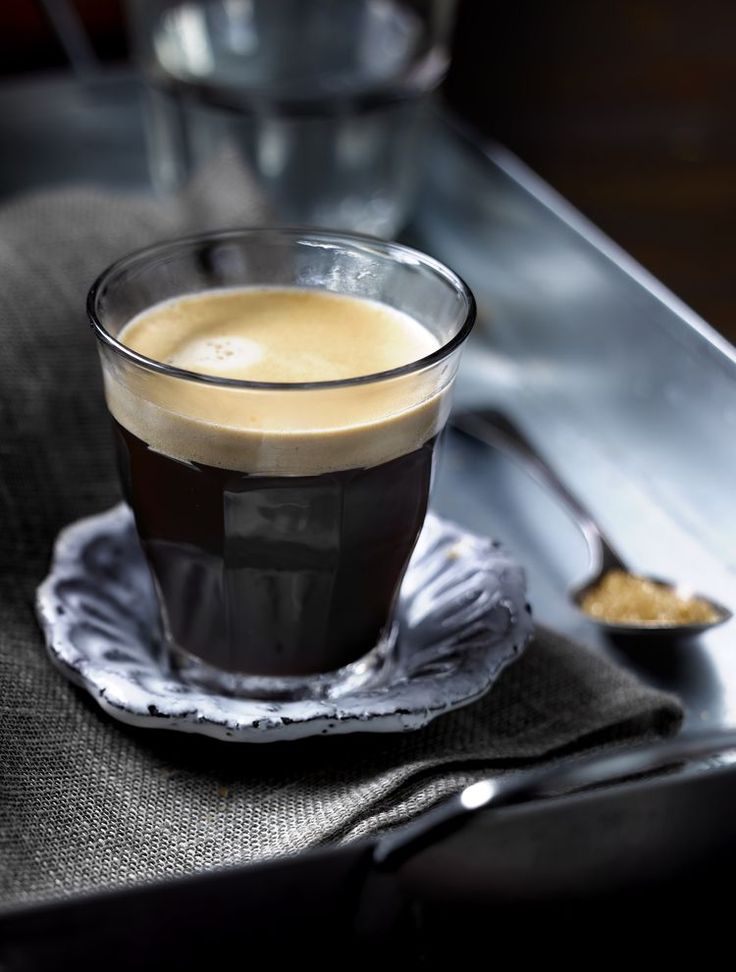 Kopi Hitam. (foto: Pinterest).