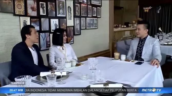 Syahrini - Reino dalam acara Perspektif (credit: MetroTV YouTube Channel)