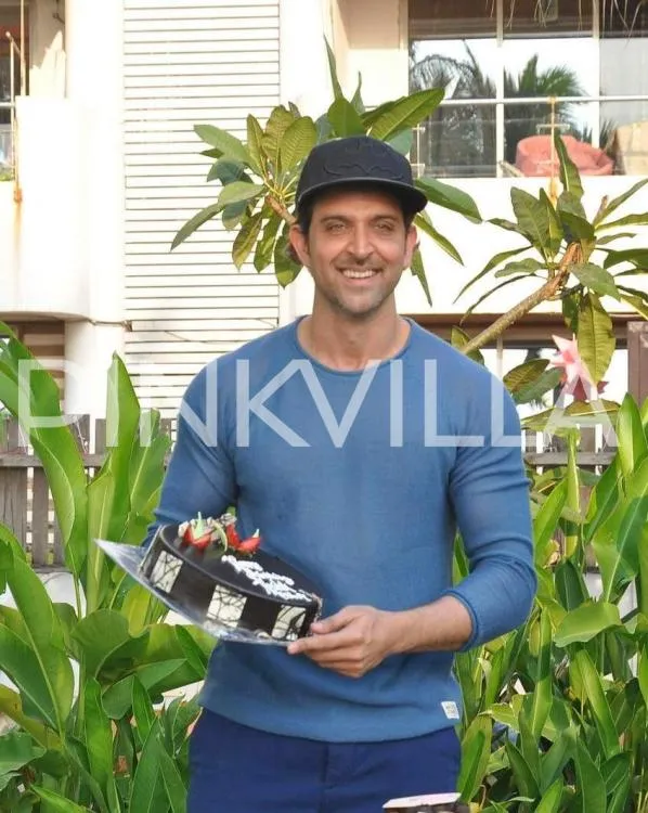 Hrithik juga beri kado mahal buat setiap tamu yang hadir © Pinkvilla.com