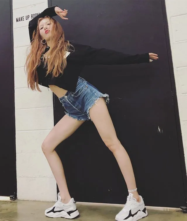 Credit: instagram.com/hyunah_aa