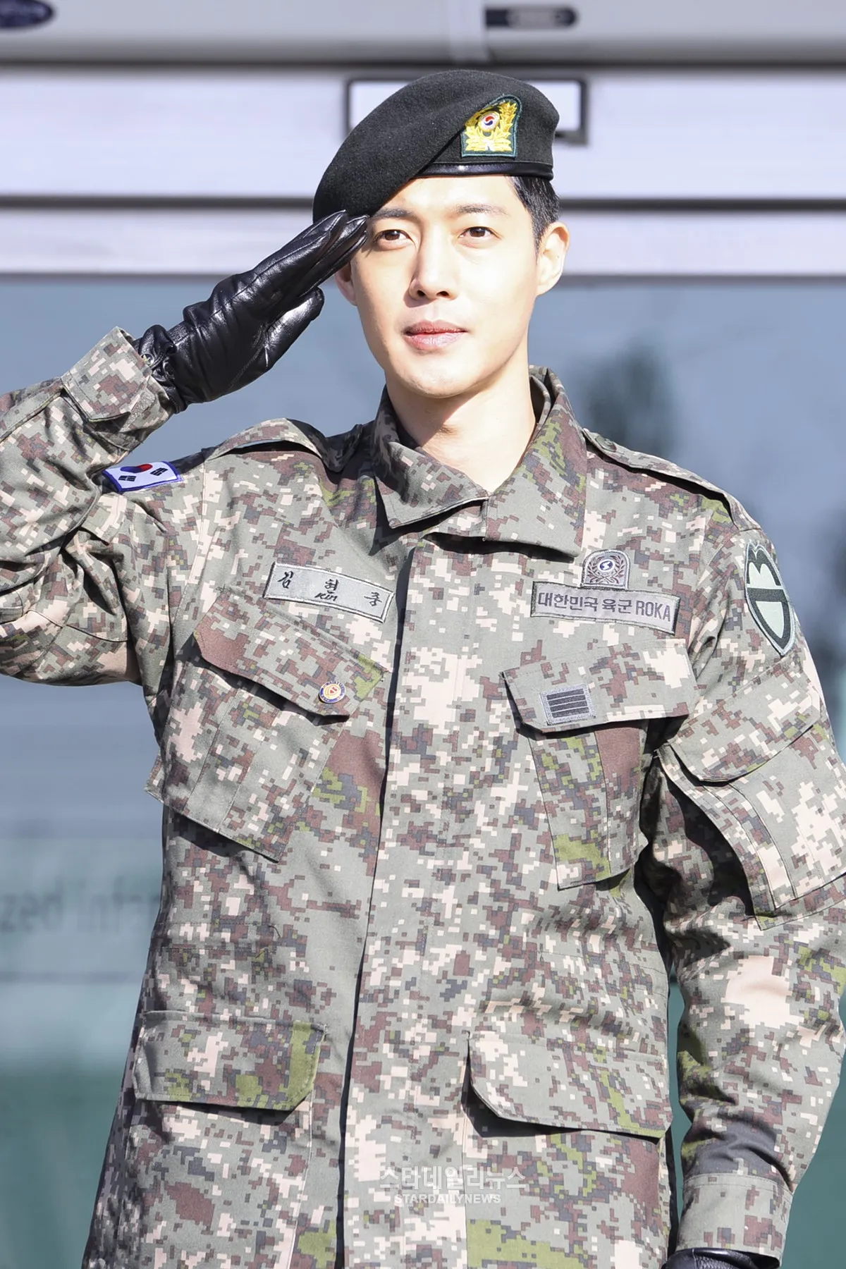 Kim Hyun Joong yang baru pulang wajib militer Februari lalu terlibat kasus berkendara saat mabuk. ©soompi.com