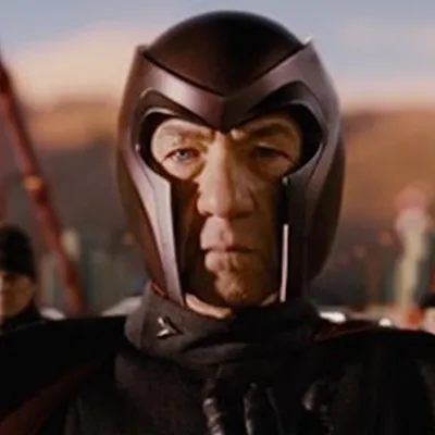 Ian McKellen Keceplosan Bocorkan Adegan Spektakuler AVENGERS DOOMSDAY?