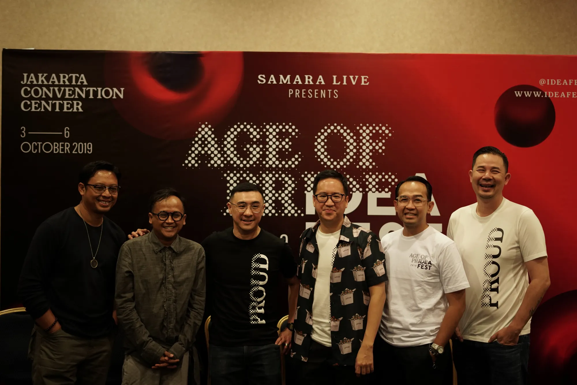 (dari kiri ke kanan) Aryo Biantoro, Brand Adventure & IdeaFest Braintrust, Budi Pradono, Principal Architect of Budi Pradono Architects, Axton Salim, Chief Marketing Officer Indofood, Ben Soebiakto, Co-Chairman IdeaFest, Iwet Ramadhan, IdeaFest Braintrust, dan Andi Sadha, Co-Chairman IdeaFest di acara Press Conference IDEAFEST 2019 Age of Pride.