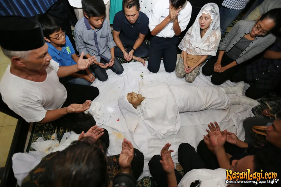 Idris Sardi meninggal dunia karena maag akut. @KapanLagi.com®/Budy Santoso