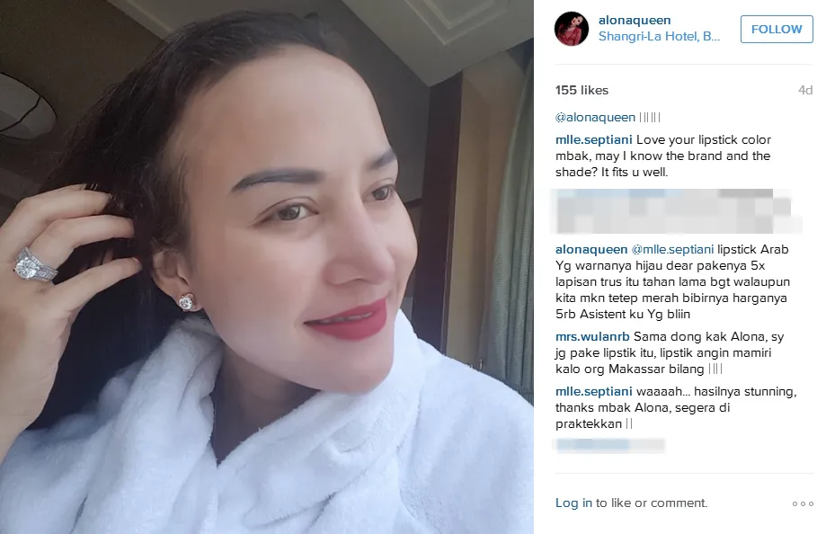 Alona berbagi rahasia bibir merahnya/©instagram.com/alonaqueen