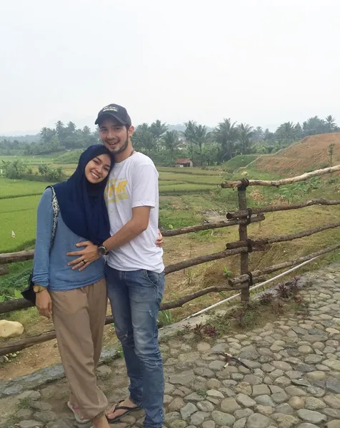 Aryani dan suami pengin segera babymoon/©instagam.com/aryanifitriana24