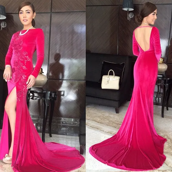 Kenakan gaun karya Ivan Gunawan, haters sebut Bella mirip 'ratu'/©instagram.com/barbie_bellashofie