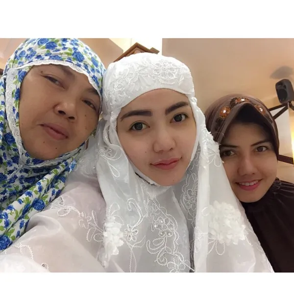 Selfie saat salat Subuh, Bella Shofie mendadak diboikot/©Official Instagram Bella Shofie