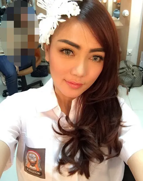 Pakai seragam SMA, Bella Shofie terus tuai hujatan/©Official Instagram Bella Shofie