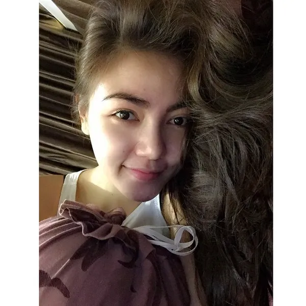 Pagi-pagi Bella Shofie sudah kangen sang suami/©instagram.com/bellashofie_suryo