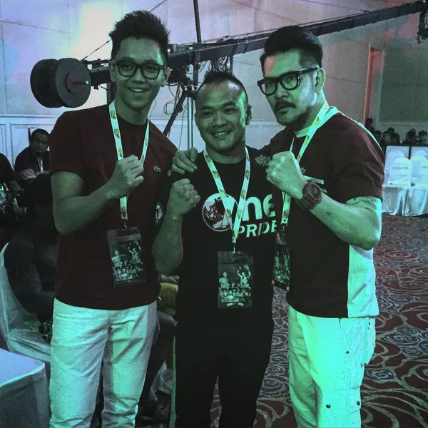 Ferry dan Brandon rayakan 17 Agustusan dengan mendukung Fransino Tirta/©Official Instagram Ferry Salim