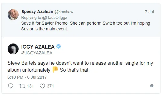 Iggy Azalea melontarkan rasa kecewa atas keputusan pihak labelnya di Twitter © SPIN.com/Twitter.com