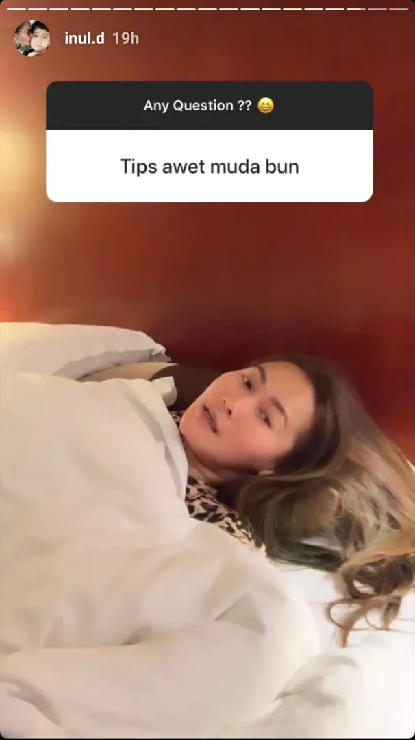 Tips awet muda ala Inul Daratista (credit: Instagram.com/inul.d)