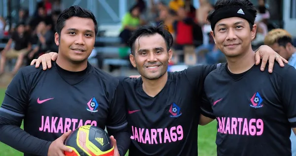 Aksi Judika bersama Jakarta 69 Football Club/©instagram.com/jakarta69fc