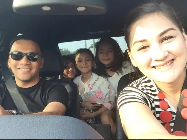 Naura beri kado spesial buat Selena/©instagram.com/monaratuliu