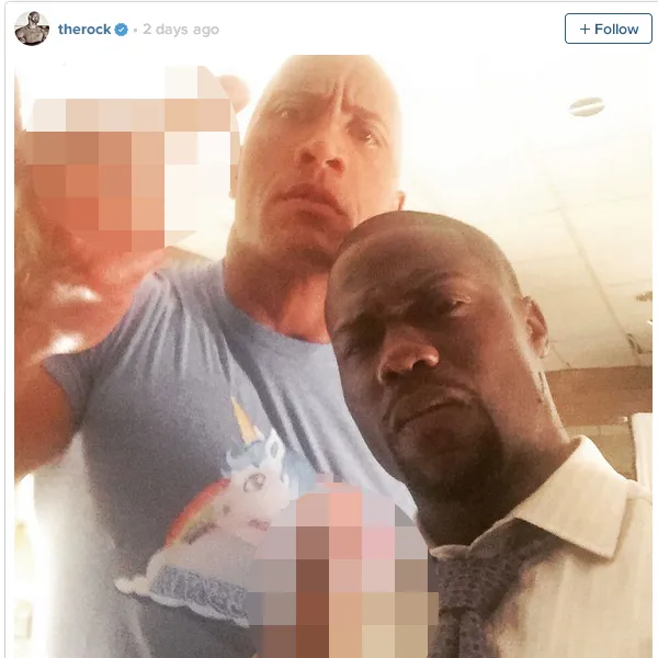 Pakai kaos Unicorn unyu, The Rock selfie bareng Kevin Hart/©Official Instagram The Rock