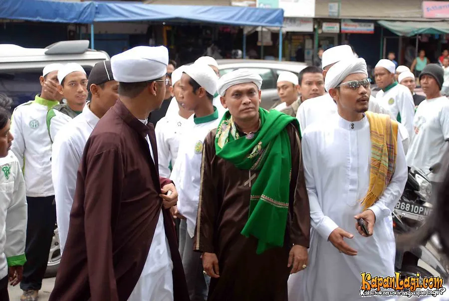 Sejumlah Ormas Islam menolak digelarnya Miss World 2013 di Indonesia.