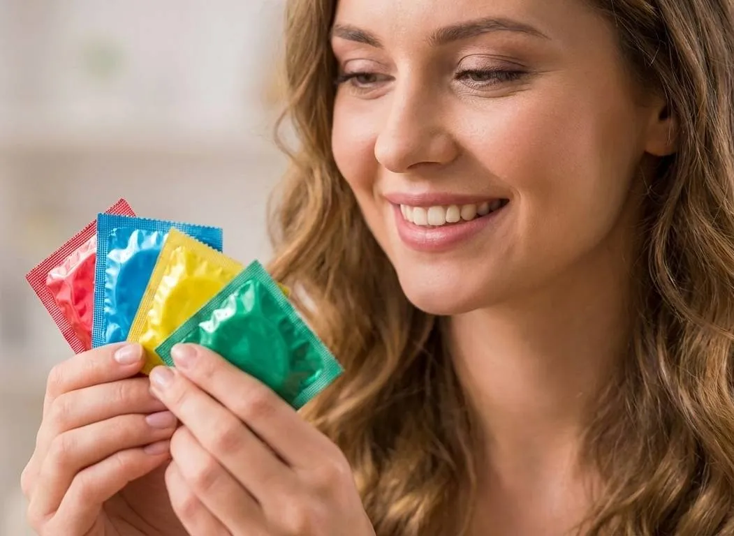 ilustrasi kondom - created by AI