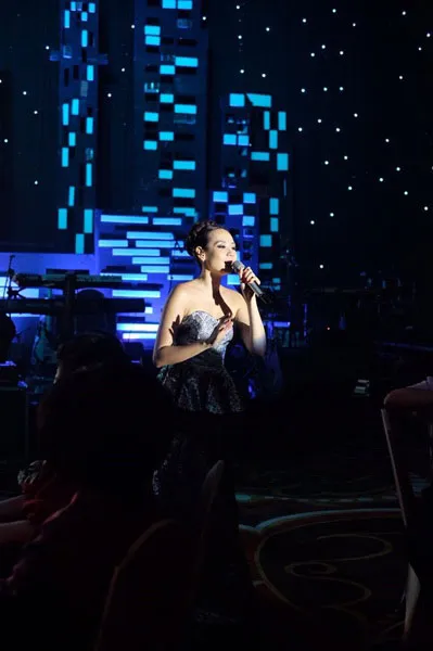 Alena Wu saat isi acara di Yogyakarta © KapanLagi.com®/Dedi Rahmadi