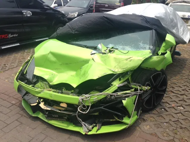 Saat Lamborghini miliknya hancur, Hotman Paris masih memiliki Hummer. ©Tov