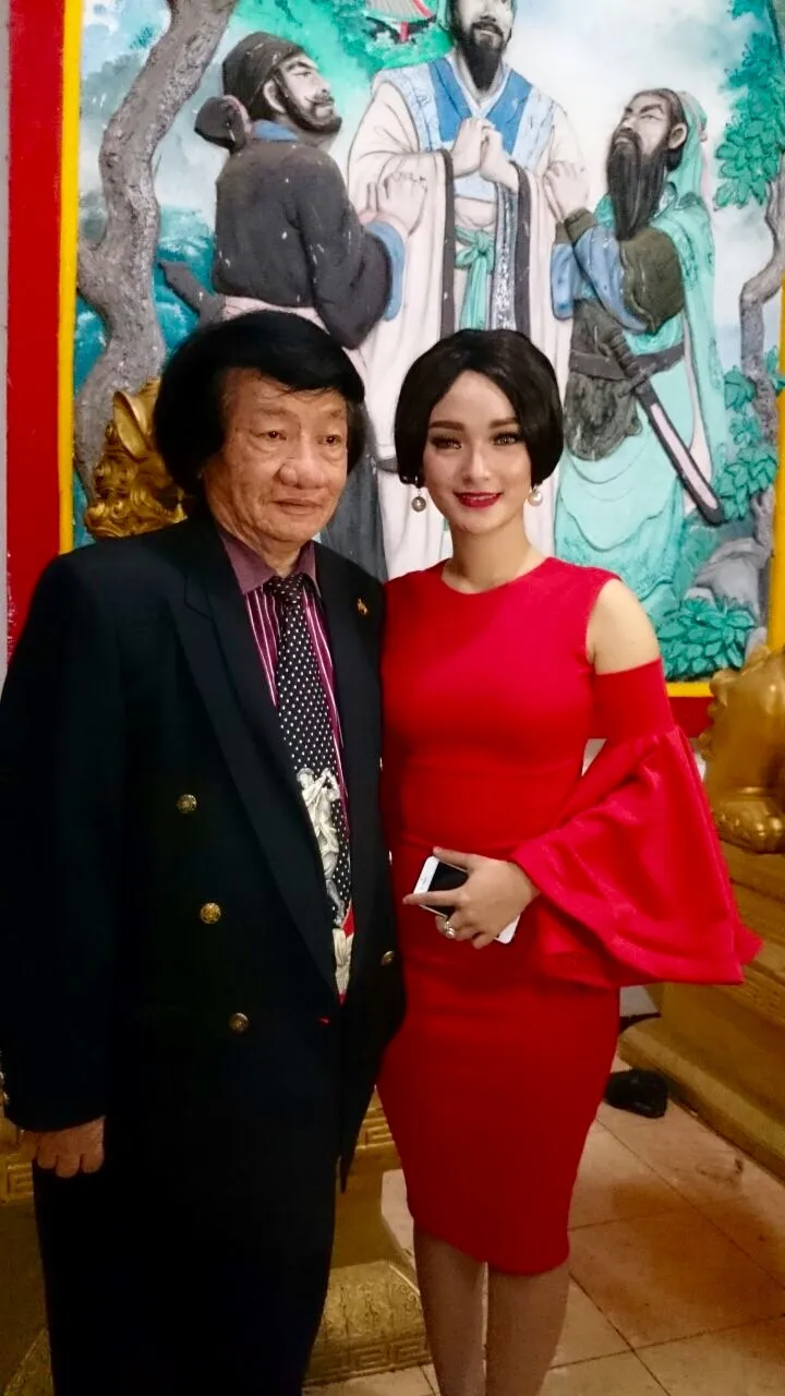 Zaskia Gotik bersama Alim Sugiantoro