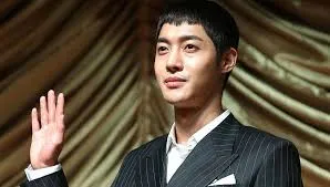 Kim Hyun Joong siap menjalani wajib militer walau dituntut lagi oleh mantan kekasih © KpopStarz
