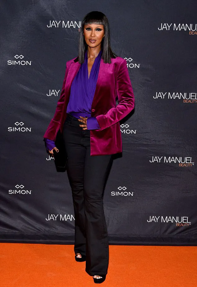 Iman tetap cantik bak manekin © Shutterstock/dailymail.co.uk