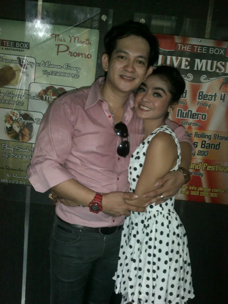 Kemesraan Jupiter dan Angel Foto:Kapanlagi.com/Ruswanto