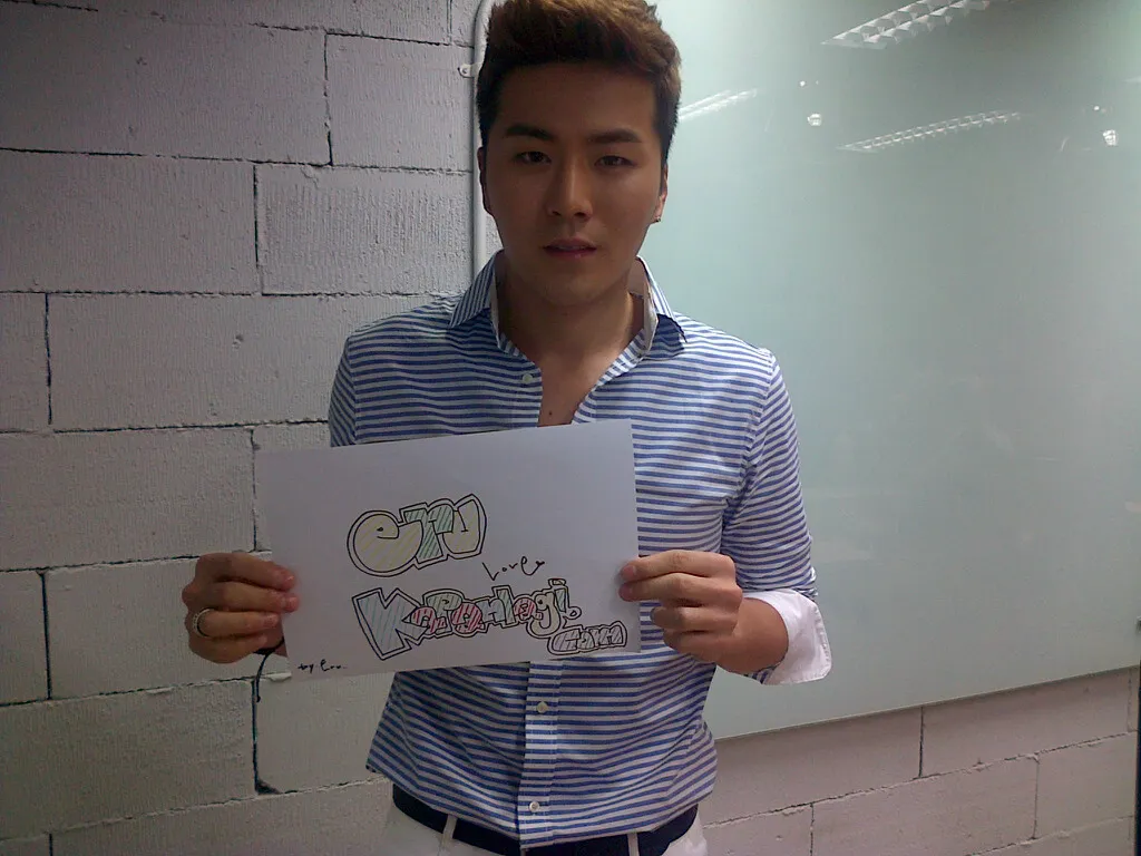 Eru di kantor KapanLagi.com® foto: Kania Ramalda