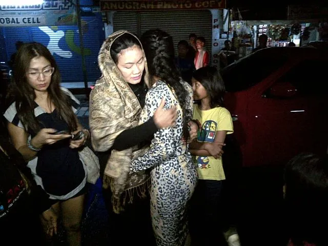 Suasana duka menyelimuti Jupe dan Ibunya. ©pur